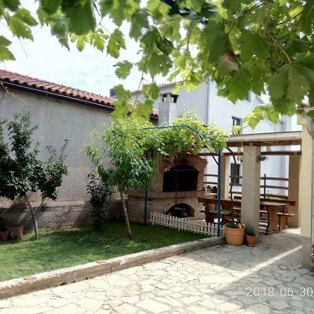 Apartman Vivian Pula Exterior photo